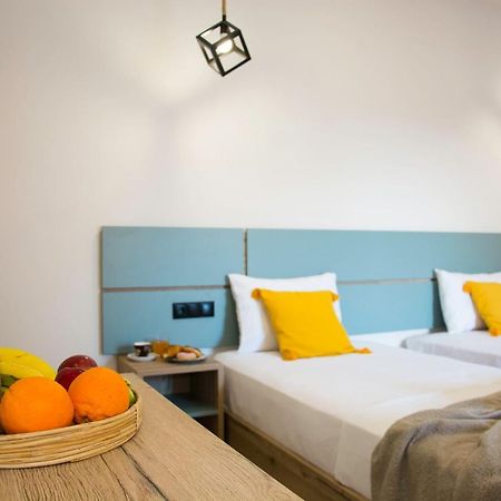 Big Max Guesthouse Kavos Ngoại thất bức ảnh