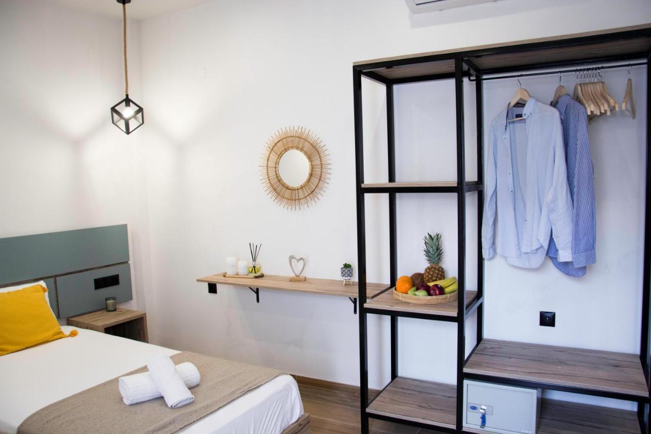 Big Max Guesthouse Kavos Ngoại thất bức ảnh