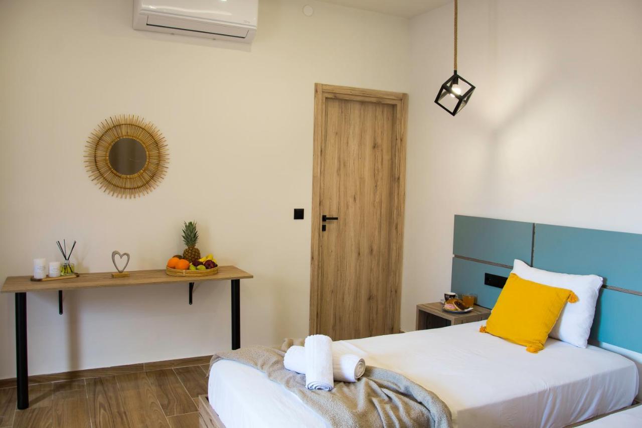 Big Max Guesthouse Kavos Ngoại thất bức ảnh