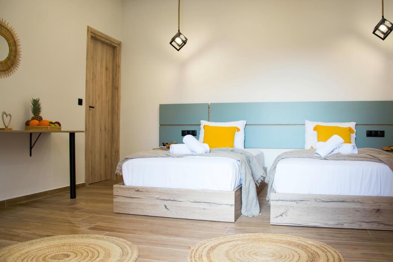 Big Max Guesthouse Kavos Ngoại thất bức ảnh